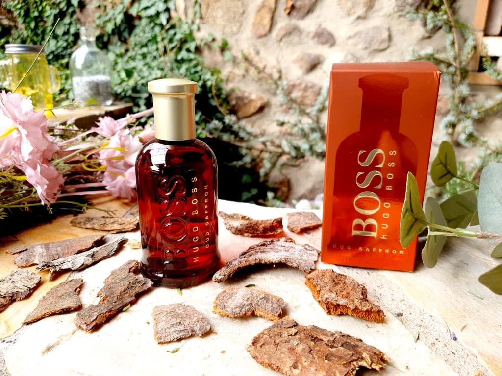 boss-bottled-oud-saffron-male-grooming